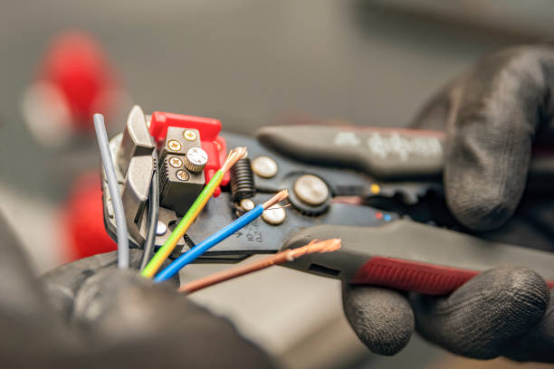 Best Commercial Electrician Services  in Winton, CA